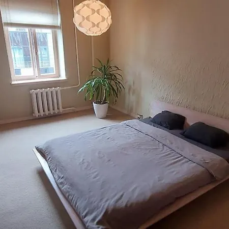 Apartment Perfectly 5 Min To Old Town & Art Noveau.